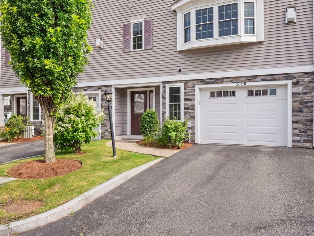 262 Winn Street # B, Burlington MA 01803 photo 34