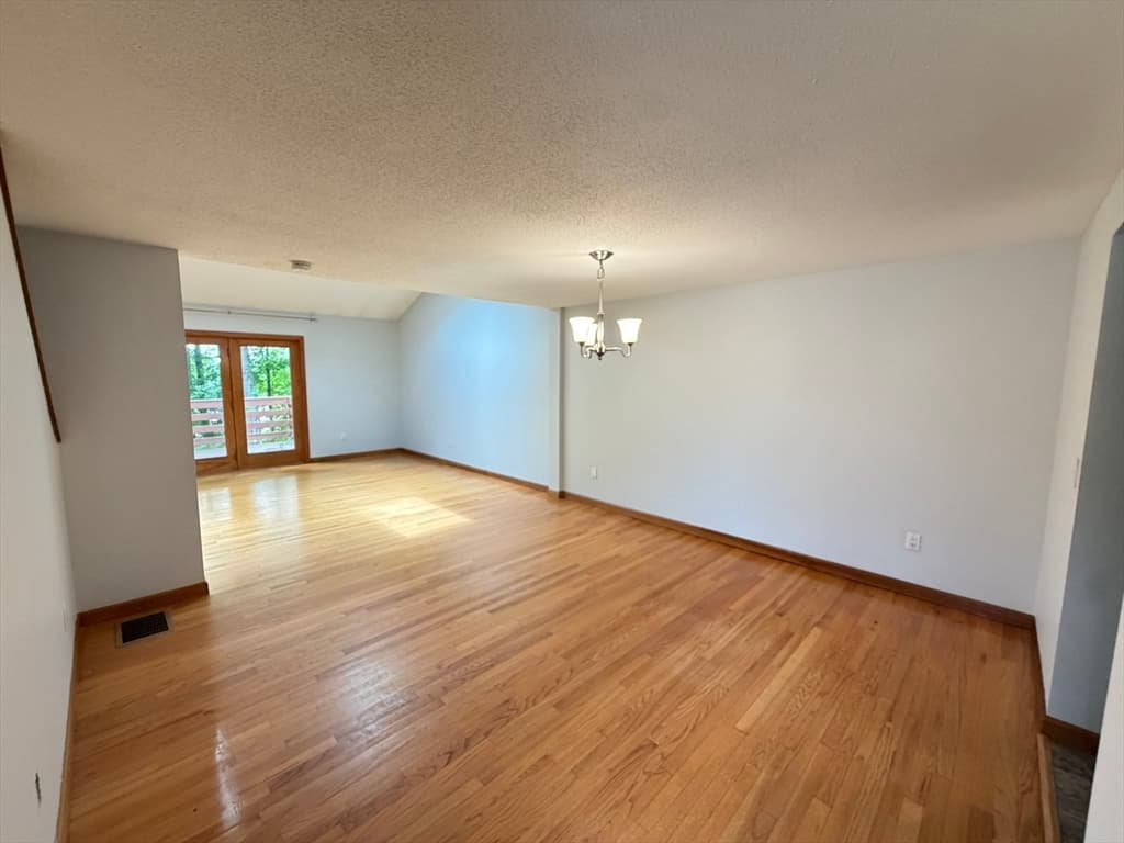 81 Briar Way # 81, Greenfield MA 01301 photo 9