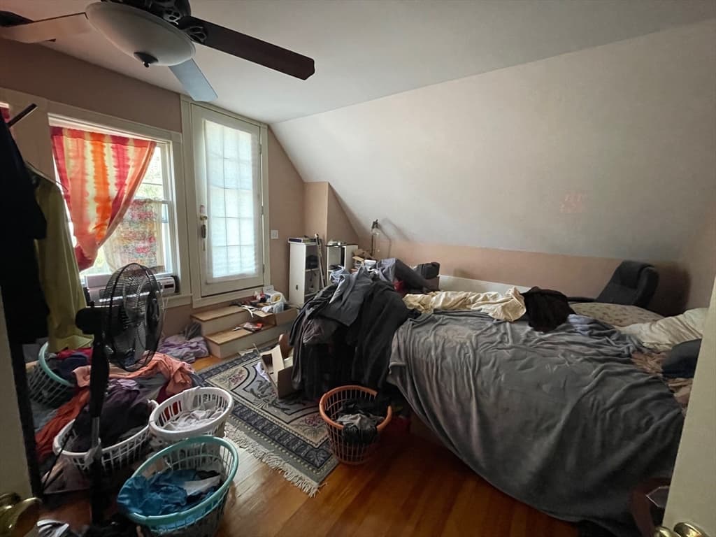 328 Highland St, Worcester MA 01608 photo 14