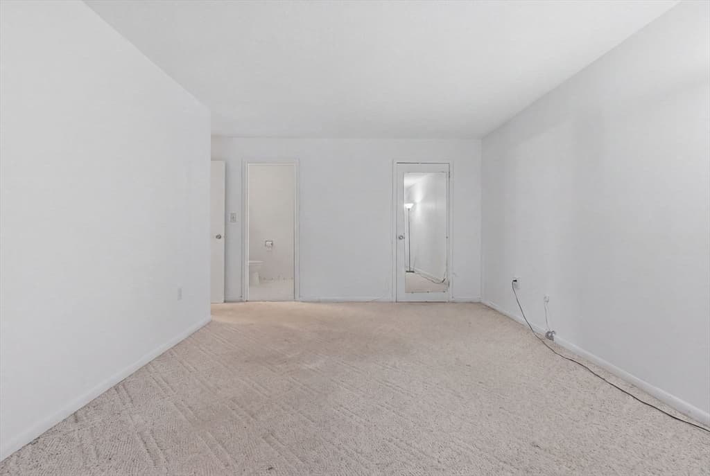 1002 Paradise Rd # 1C, Swampscott MA 01907 photo 16