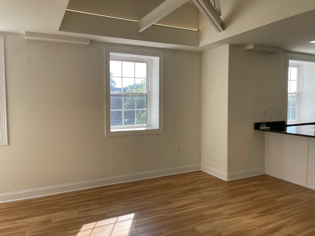 30 Village Hill Rd # 304, Northampton MA 01060 photo 8