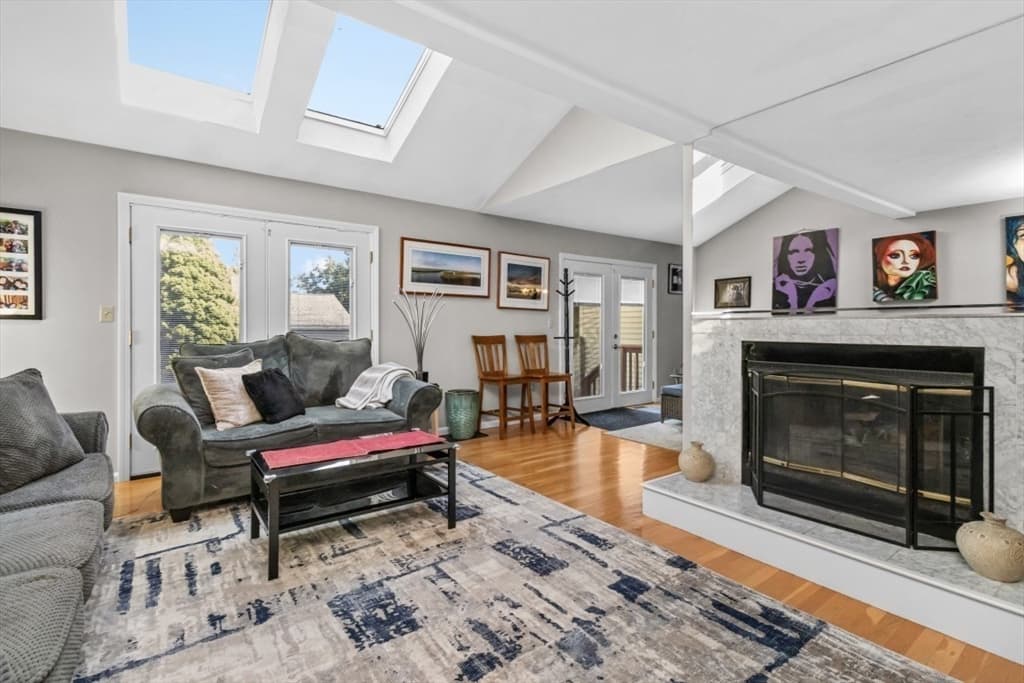 28 Pemberton St # B, Walpole MA 02081 photo 7
