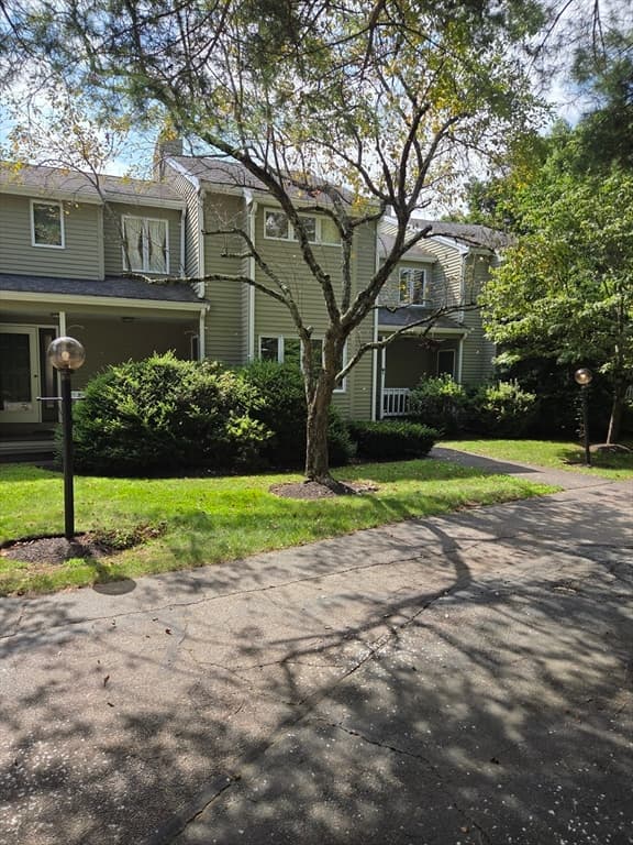 28 Pemberton St # B, Walpole MA 02081 photo 5