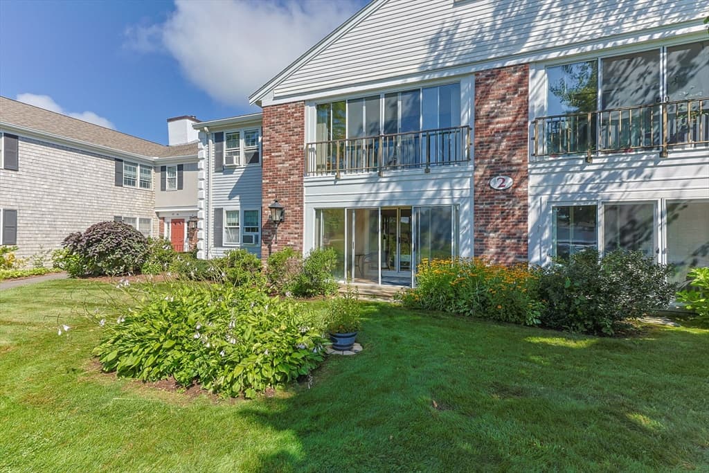 31 Highview Dr # 31, Sandwich MA 02563
