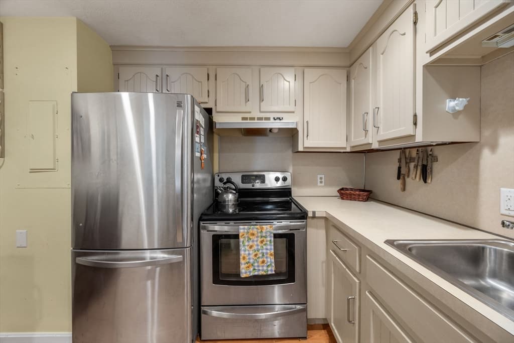 31 Highview Dr # 31, Sandwich MA 02563 photo 5