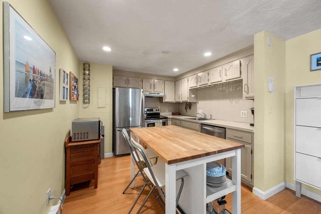 31 Highview Dr # 31, Sandwich MA 02563 photo 4