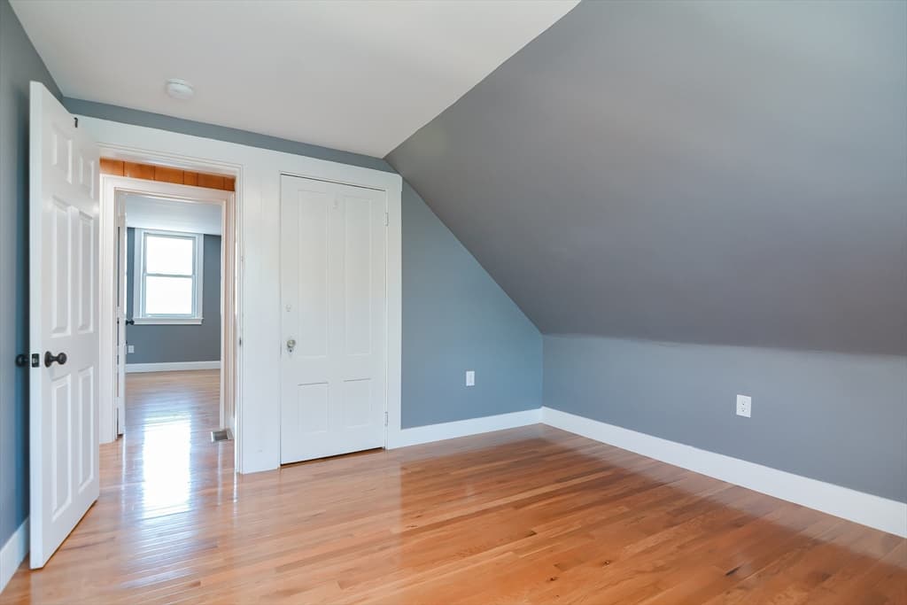 27 Houghton St, Boston MA 02122 photo 22
