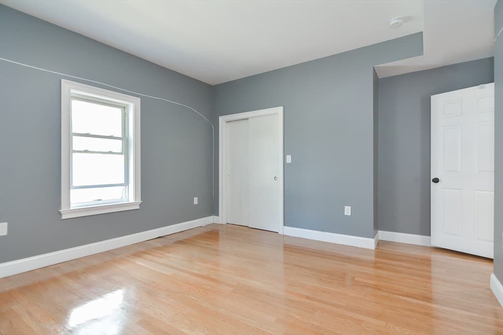 27 Houghton St, Boston MA 02122 photo 19