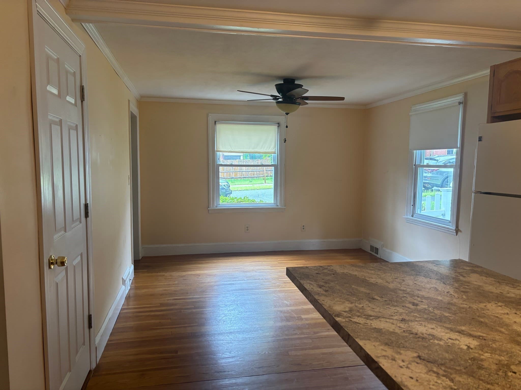 Single Family Residence at 137 Appleton St, Springfield MA 01108, Springfield, photo 11 of 35