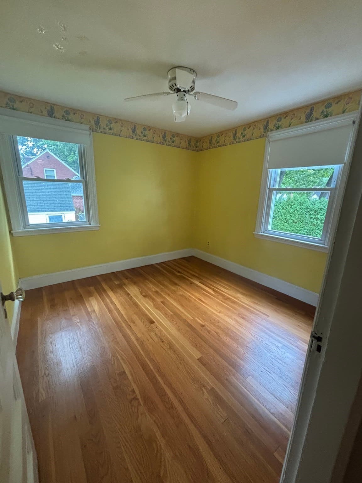 Single Family Residence at 137 Appleton St, Springfield MA 01108, Springfield, photo 19 of 35