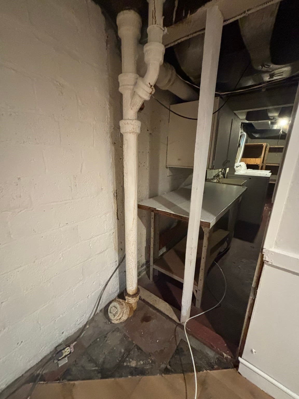 Single Family Residence at 137 Appleton St, Springfield MA 01108, Springfield, photo 25 of 35