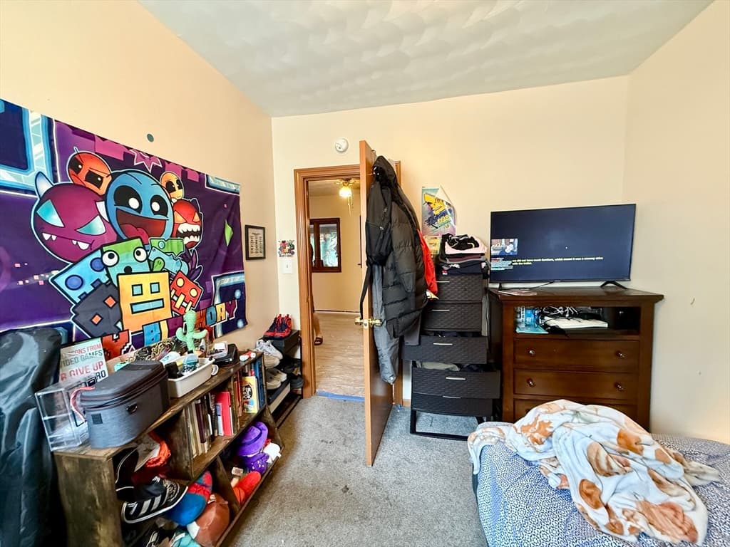 398 Main St, Springfield MA 01151 photo 10