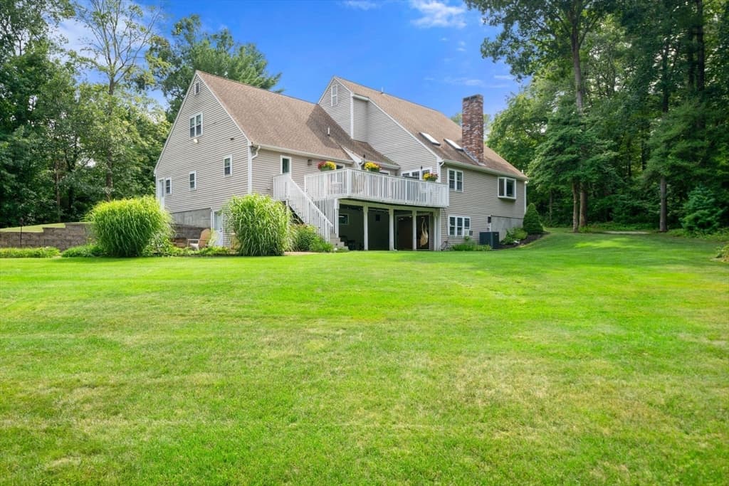 359 Holly Rd, Marshfield MA 02050 photo 36