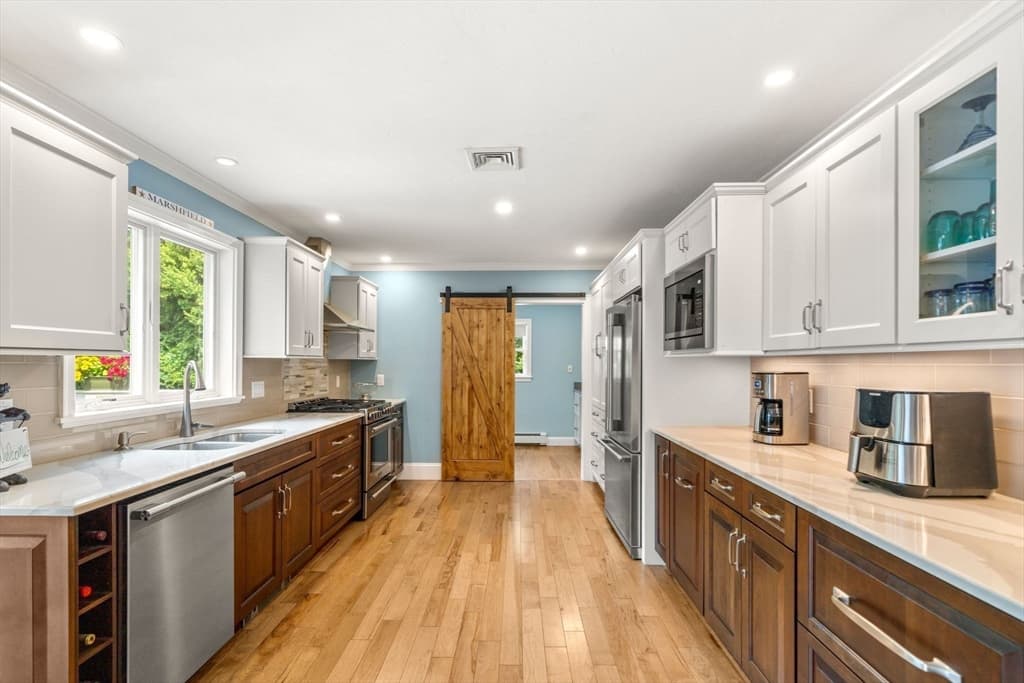 359 Holly Rd, Marshfield MA 02050 photo 11