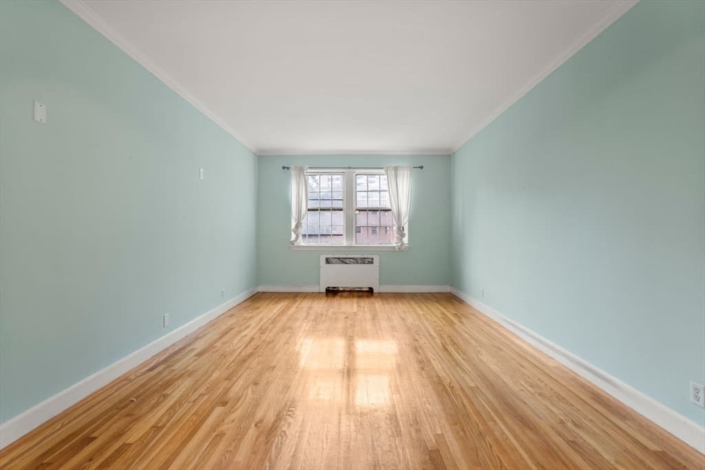 1490 Beacon St # 3, Brookline MA 02446 photo 12