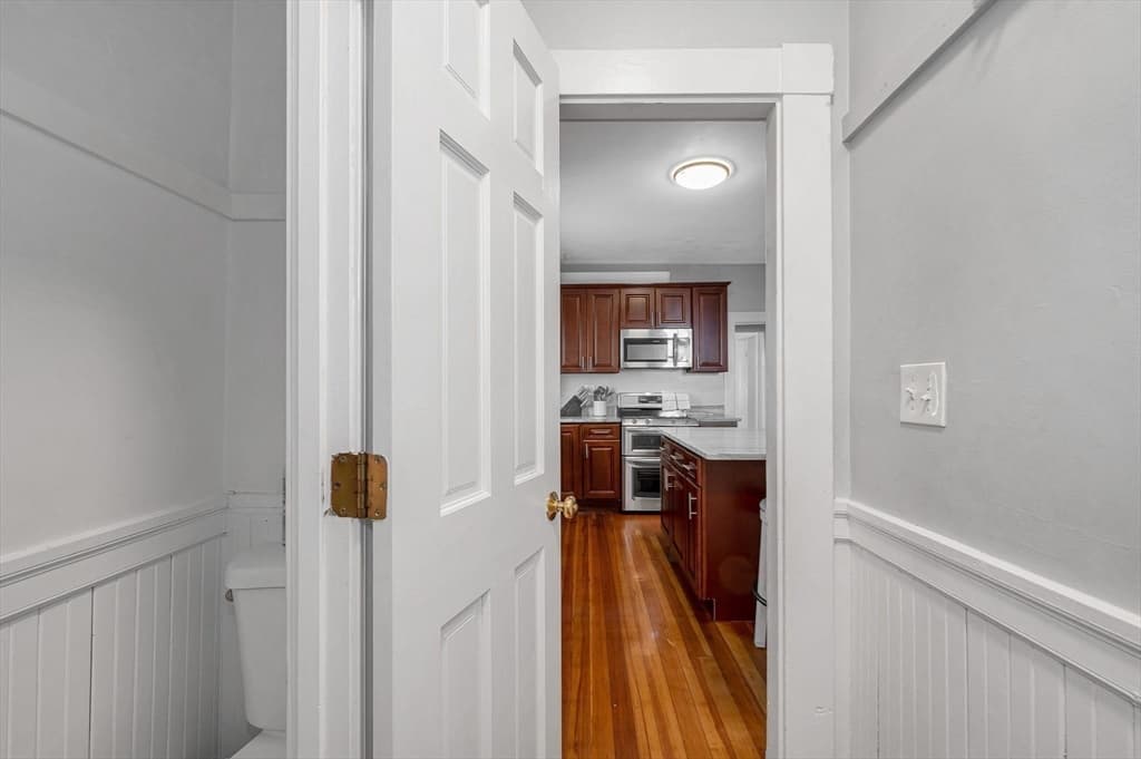77 Verona St, Lynn MA 01904 photo 13