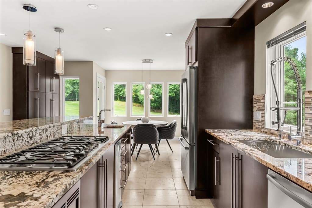 204 Country Club Way, Ipswich MA 01938 photo 10