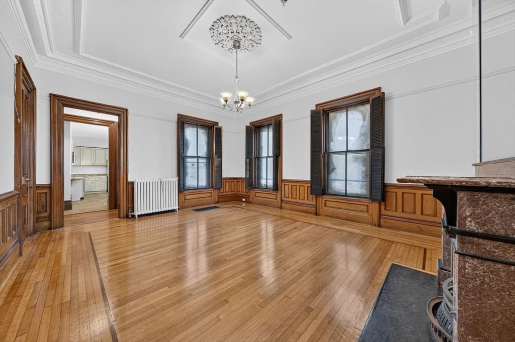 533 Locust St # 3, Fall River MA 02720 photo 6