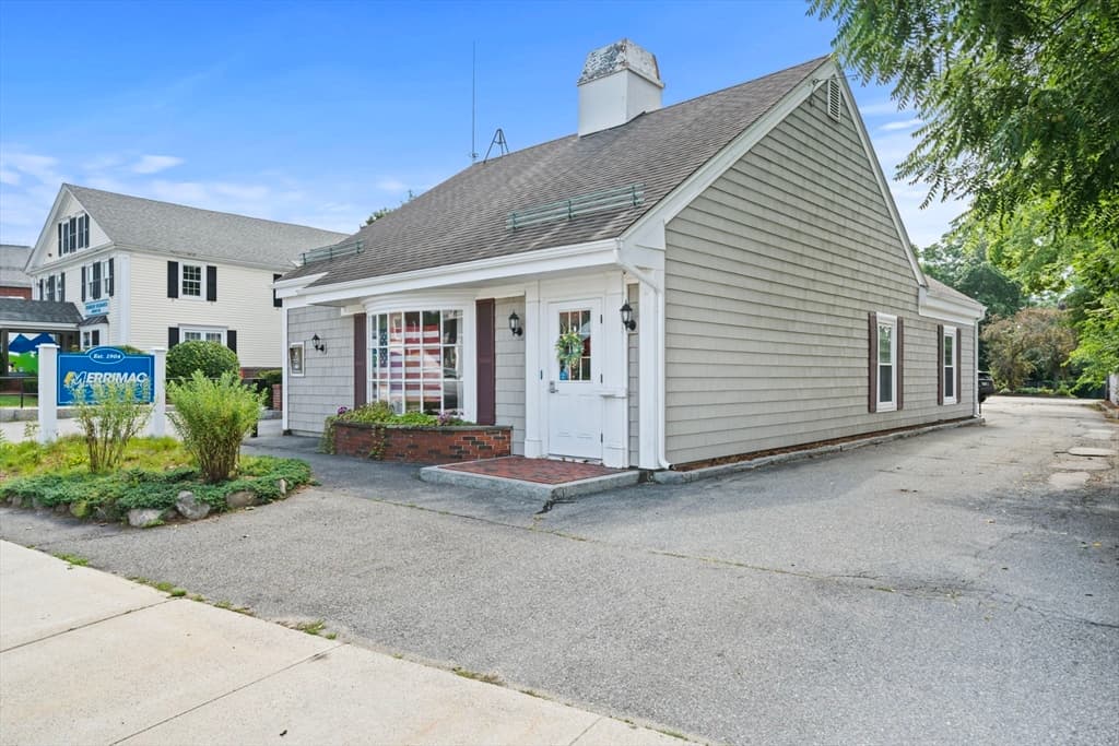 10 W Main St, Merrimac MA 01860 photo 2