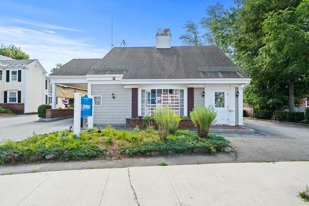 10 W Main St, Merrimac MA 01860 photo 40