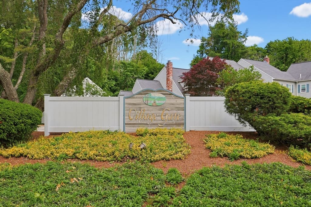 68 Village Street # 68, Easton MA 02334