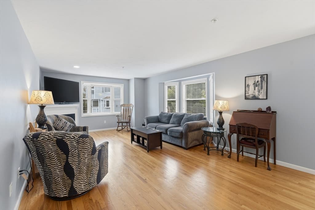 23 Governors Way # D, Milford MA 01757 photo 4