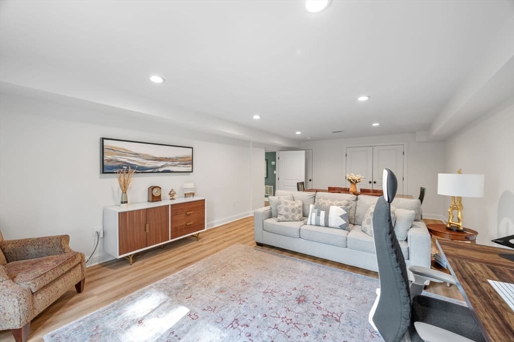 4 Talbot Lane, Reading MA 01867 photo 31