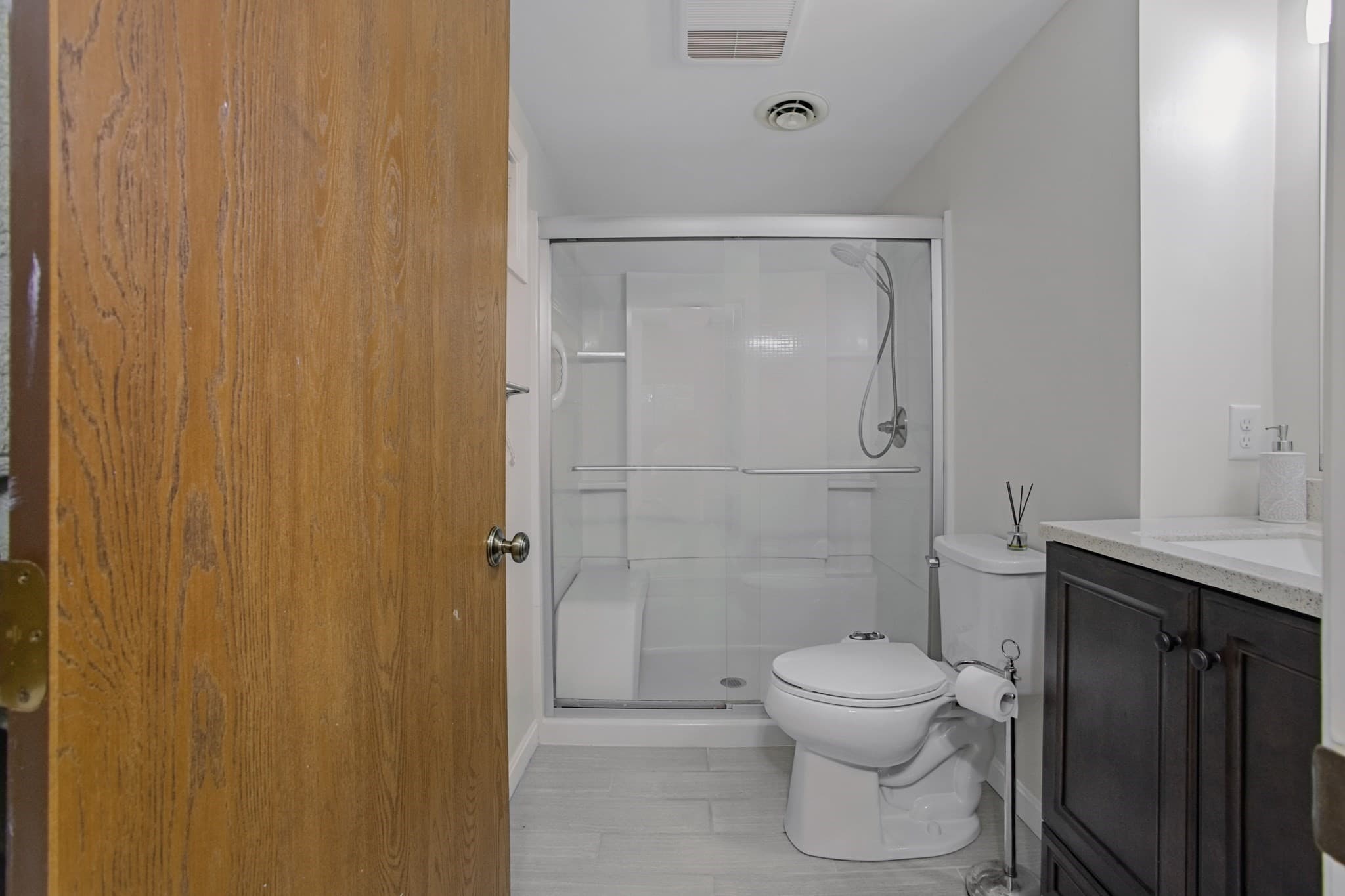 Condominium at 5 Highness Dr # 5, Uxbridge MA 01569, Uxbridge, photo 12 of 21