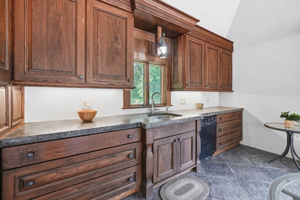 317 Linden St, Boylston MA 01505 photo 36