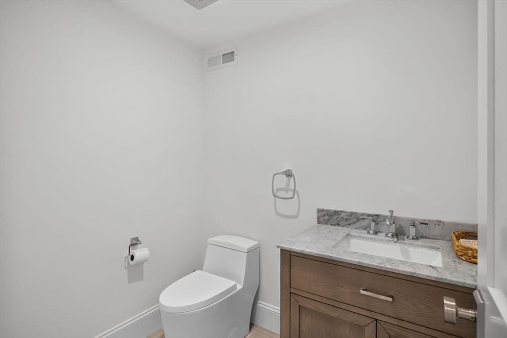 Single Family Residence at 48 Hunter Rise, Chatham MA 02633, Chatham, photo 36 of 42