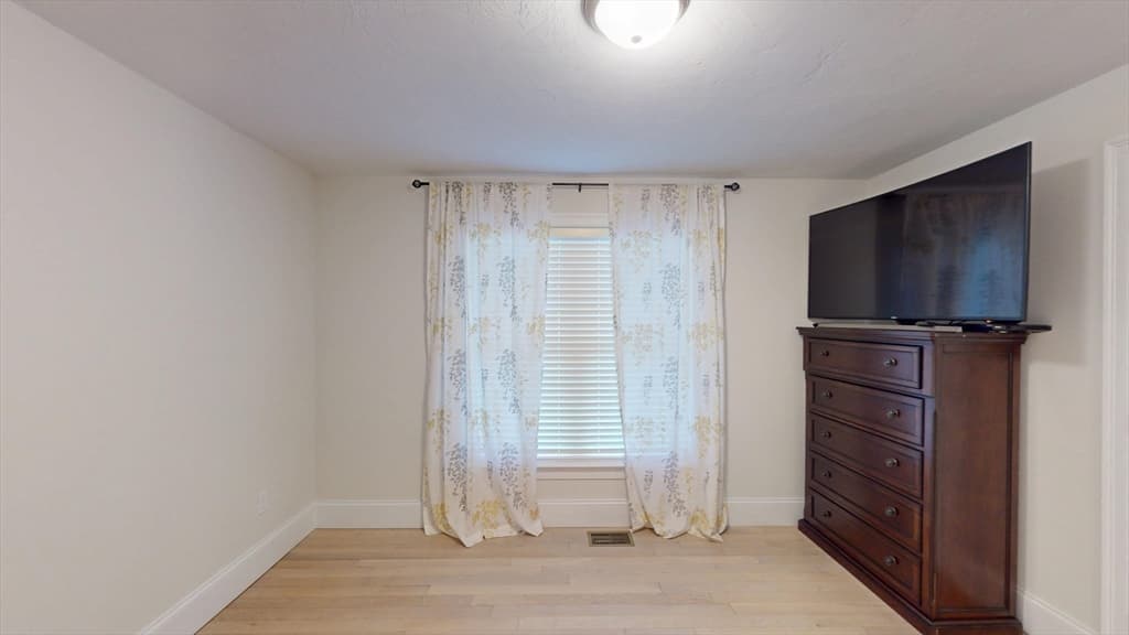 16 Wedge Drive, Lakeville MA 02347 photo 34
