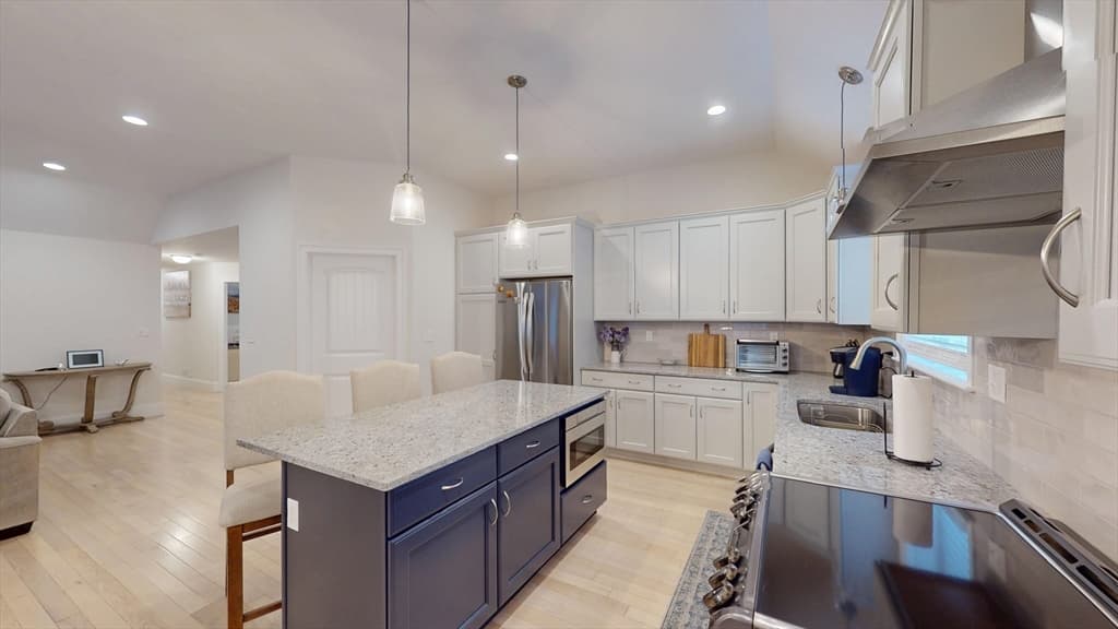 16 Wedge Drive, Lakeville MA 02347 photo 4
