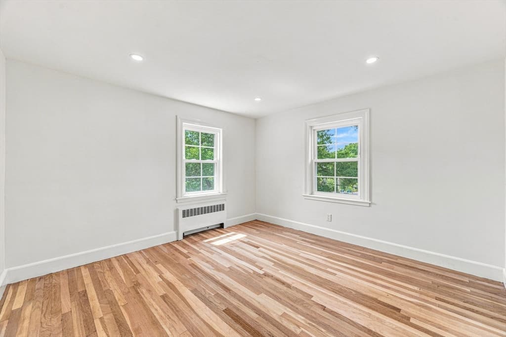 Single Family Residence at 49 Parkside Circle, Braintree MA 02184, photo 24 of 41