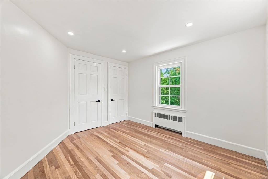 Single Family Residence at 49 Parkside Circle, Braintree MA 02184, photo 25 of 41