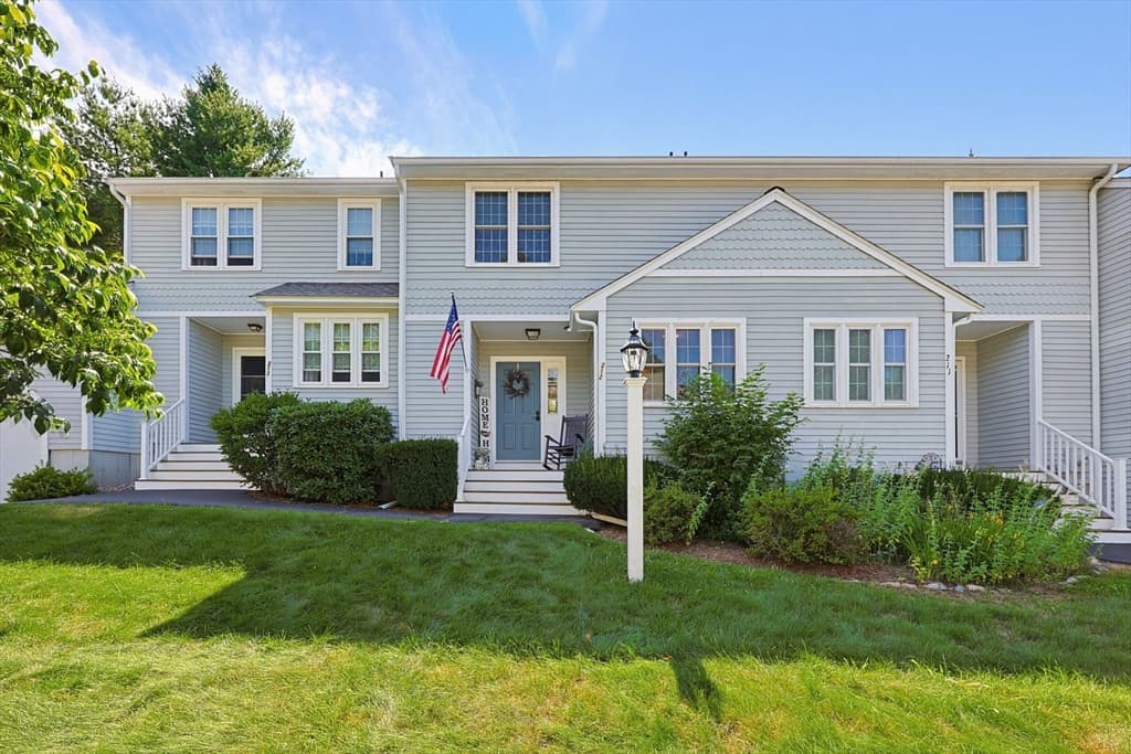 212 Laurelwood Dr # 212, Hopedale MA 01747