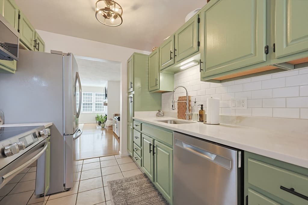 212 Laurelwood Dr # 212, Hopedale MA 01747 photo 5