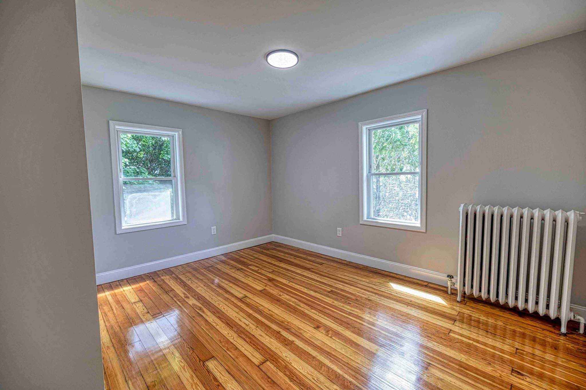 Single Family Residence at 112 Dewolf St, New Bedford MA 02740, photo 16 of 24