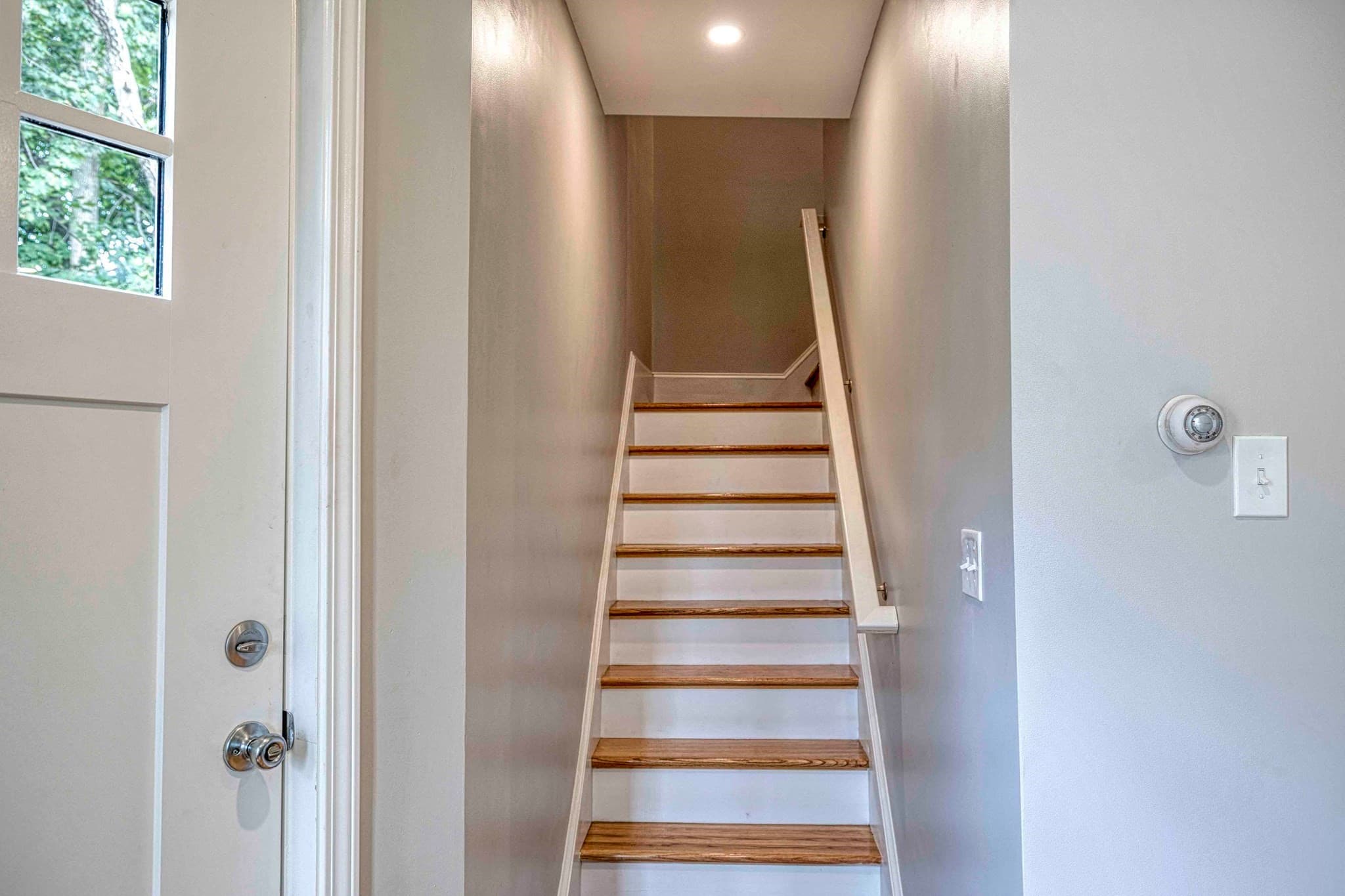 Single Family Residence at 112 Dewolf St, New Bedford MA 02740, photo 10 of 24