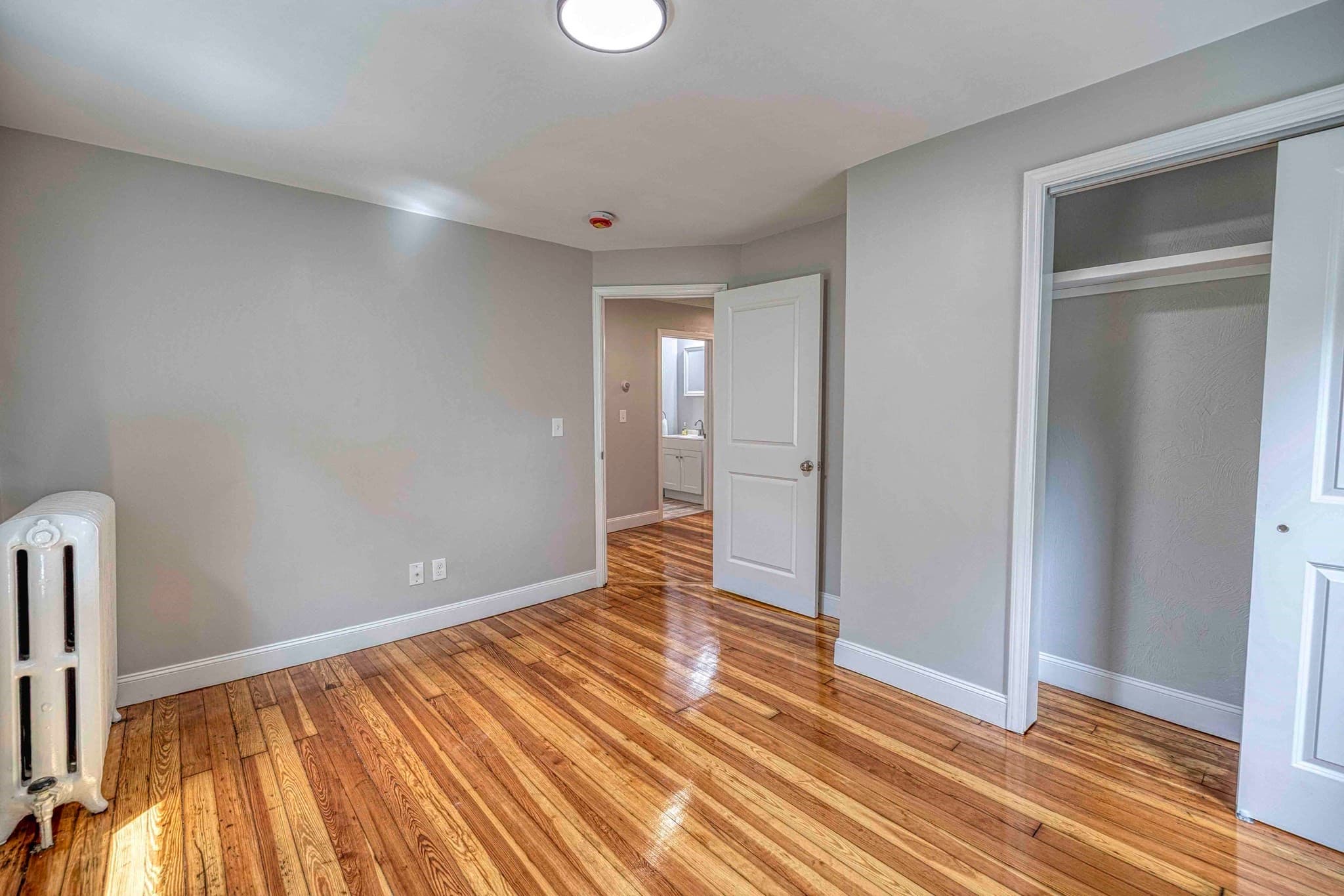 Single Family Residence at 112 Dewolf St, New Bedford MA 02740, photo 15 of 24