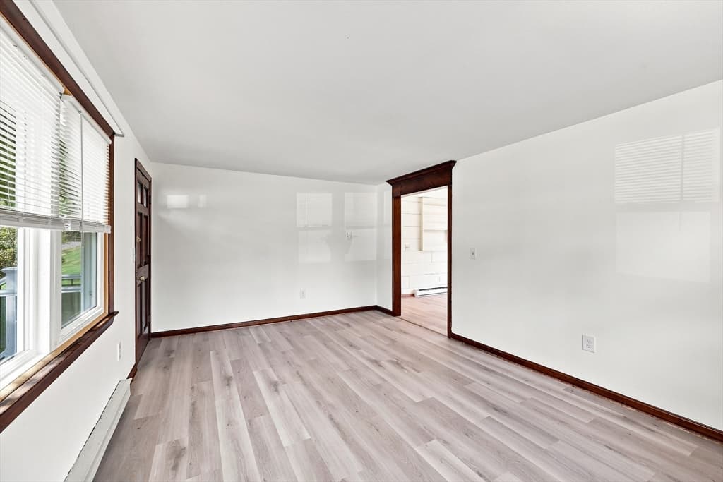 15 Peterson Cir, Agawam MA 01030 photo 12