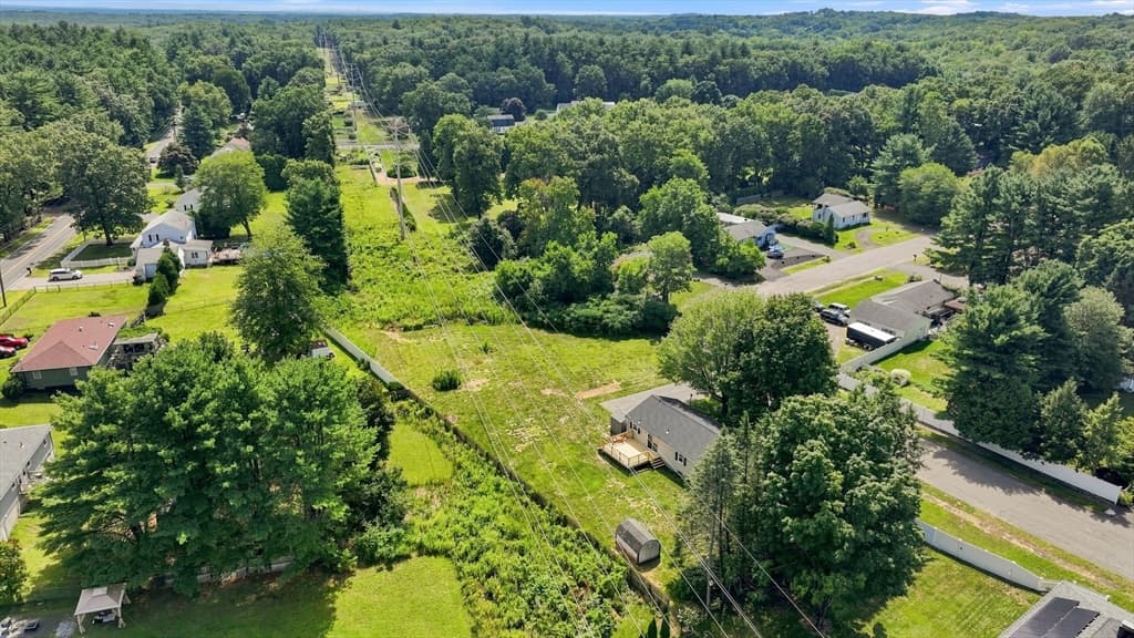 15 Peterson Cir, Agawam MA 01030 photo 36