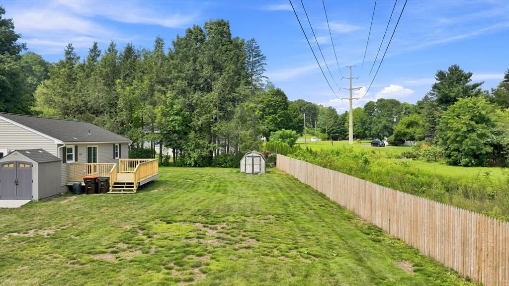 15 Peterson Cir, Agawam MA 01030 photo 28