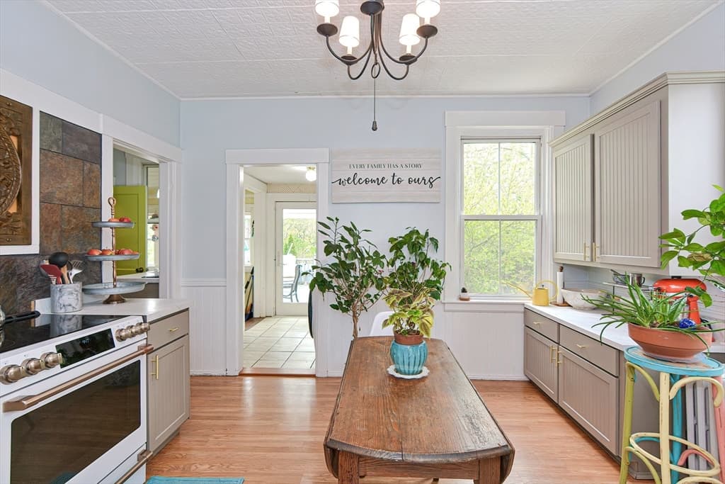 24 Main St, Upton MA 01568 photo 4
