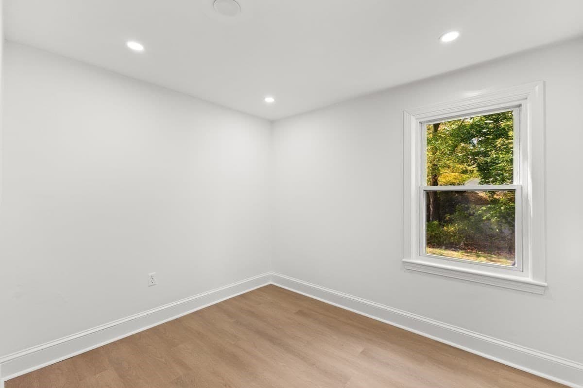 Single Family Residence at 26 Lamb St, Attleboro MA 02703, Attleboro, photo 11 of 25