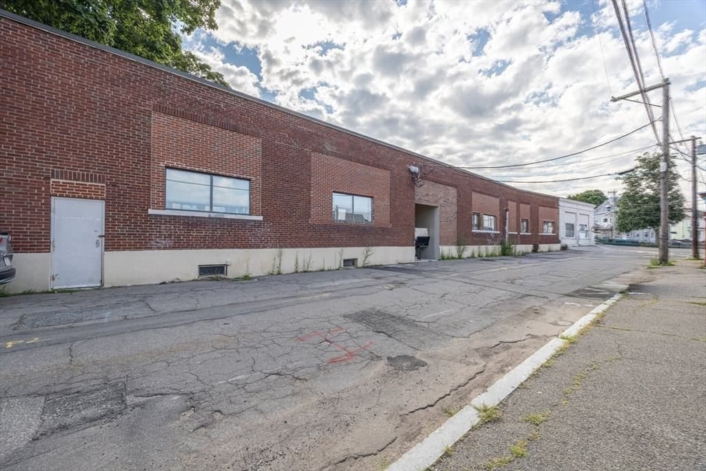 342 Washington St, Quincy MA 02169 photo 36