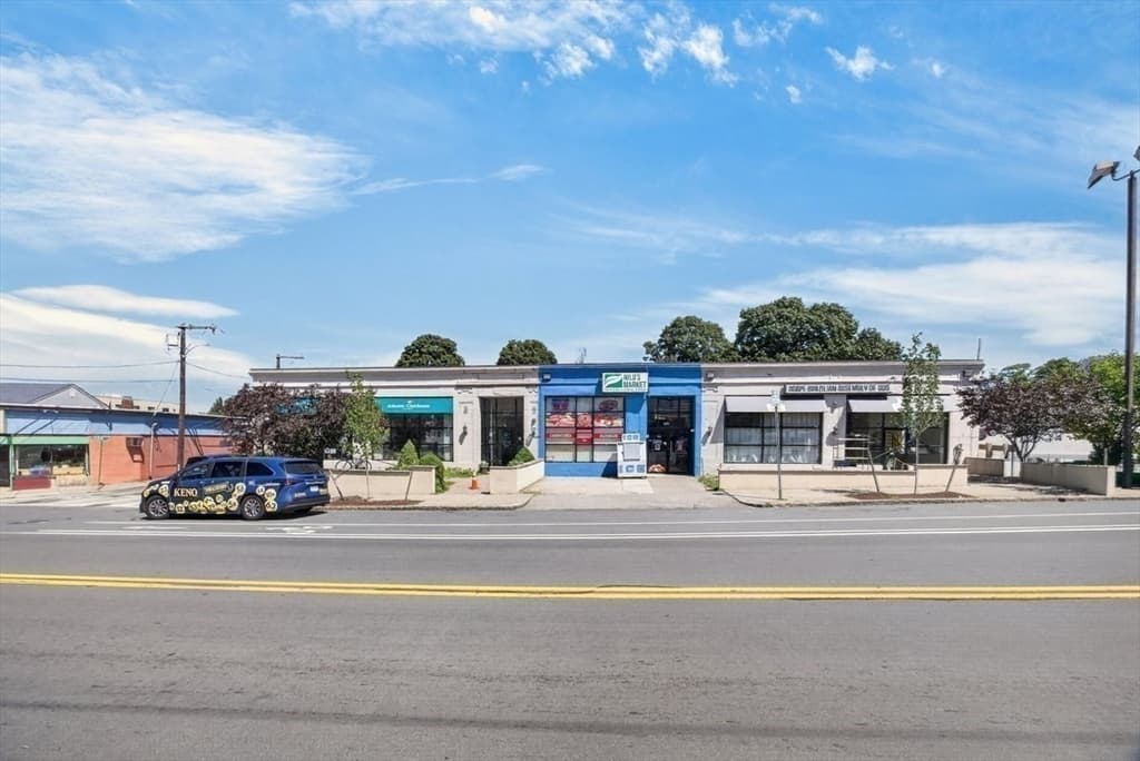 342 Washington St, Quincy MA 02169 photo 5