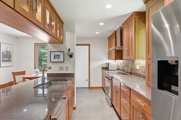 297 Reedy Meadow Rd, Groton MA 01450 photo 9