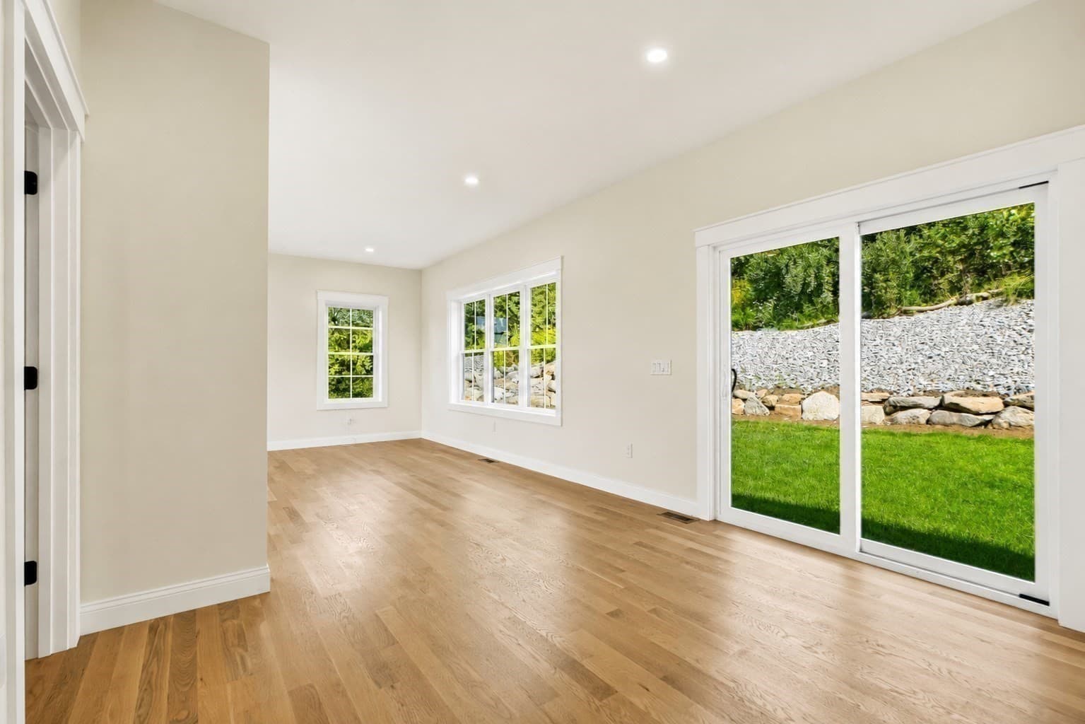 Single Family Residence at 24 Cortland, Grafton MA 01519, Grafton, photo 18 of 35