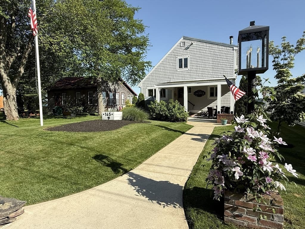 Single Family Residence at 145 Staples Shore Rd, Lakeville MA 02347, Lakeville, photo 6 of 33