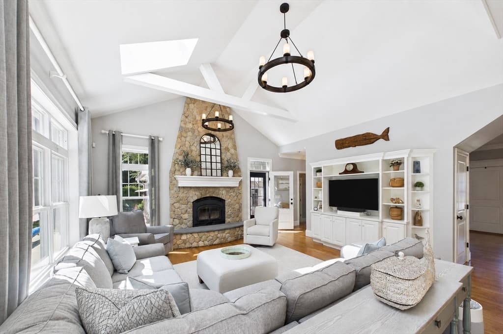 8 Park Place, Mattapoisett MA 02739 photo 16